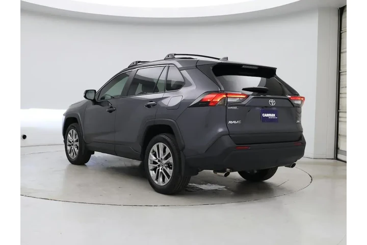 $34998 : Toyota RAV4 2024 XLE Premium image 2