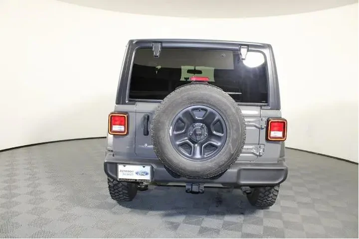 $21500 : Jeep Wrangler 2019 4x4 Sport image 6