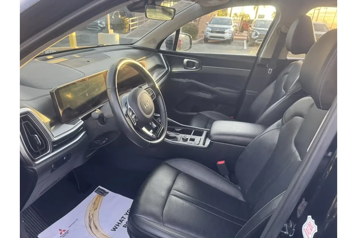 $31978 : Kia Sorento 2024 AWD S 4dr S image 7