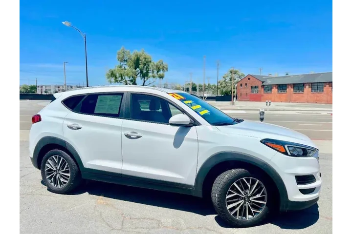 $19995 : 2020 Tucson SEL image 5