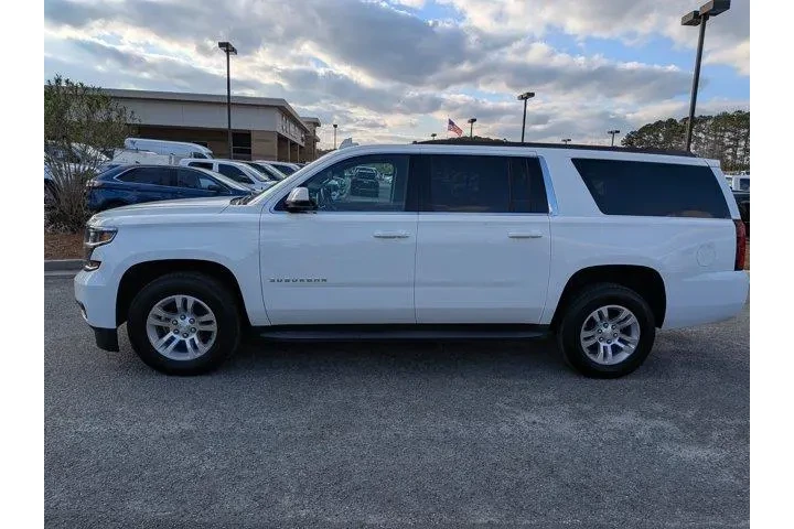 $28995 : Chevrolet Suburban 2020 4x4 image 6