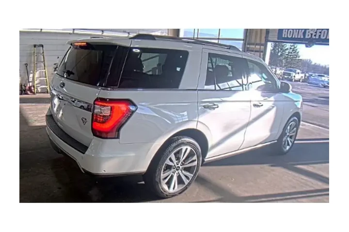 $31399 : Ford Expedition 2020 4x4 Lim image 4