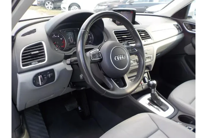 $10484 : 2017 Q3 Premium 4D SUV 2.0T image 10