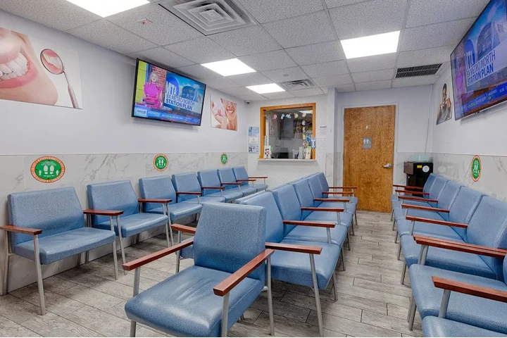 Hutchinson Metro Dental image 3