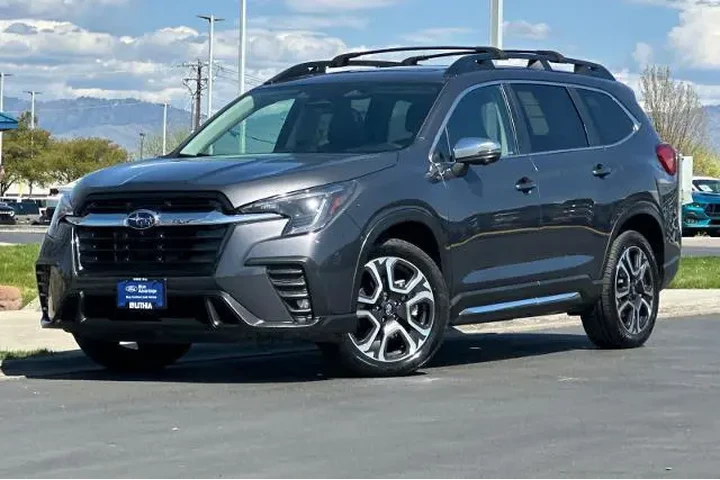 $33995 : Subaru Ascent 2023 AWD Limit image 1