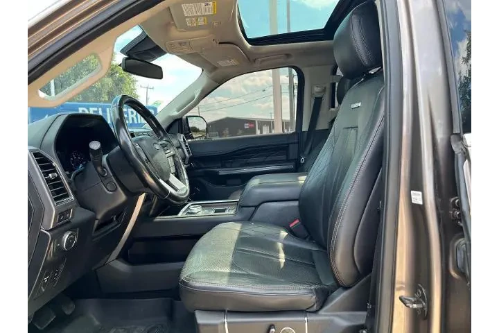 $17773 : Ford Expedition 2019 4x2 Pla image 9