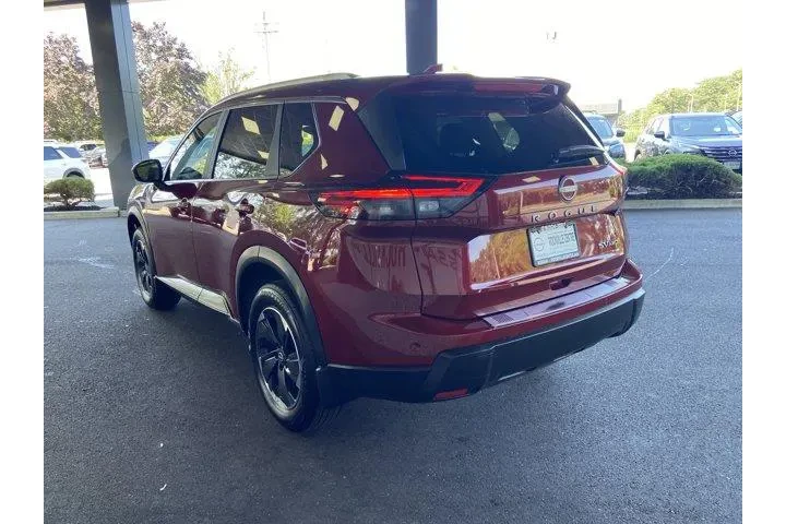 Nissan Rogue 2024 AWD SV 4dr image 7