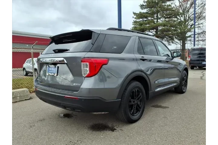 $30980 : Ford Explorer 2023 AWD XLT 4 image 6