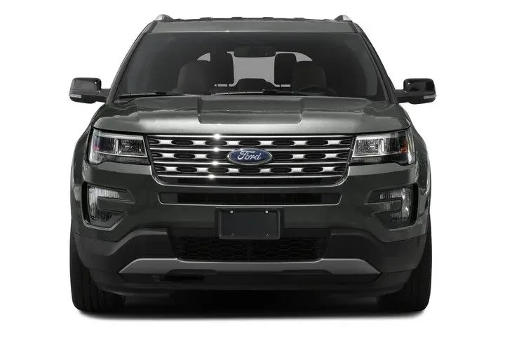 $12990 : Ford Explorer 2017 XLT 4dr S image 4