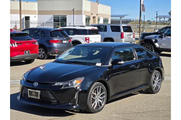 $11888 : Scion tC 2014 2dr Coupe 6A image 8