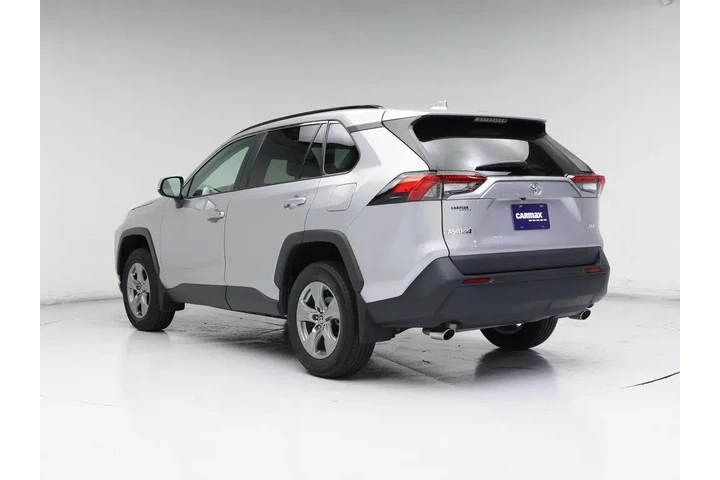 $30998 : Toyota RAV4 2024 XLE 4dr SUV image 2