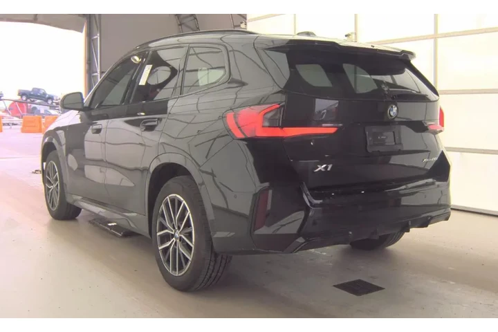 $35477 : BMW X1 2025 AWD xDrive28i 4d image 6