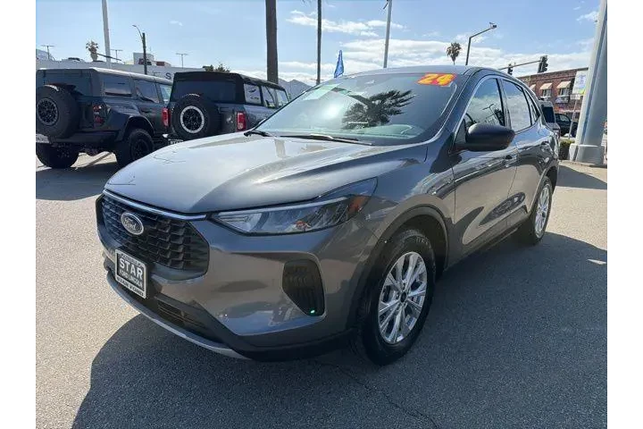 $19668 : Ford Escape 2024 Active 4dr image 3