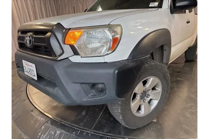 $17999 : Toyota Tacoma 2015 4x4 Base image 9