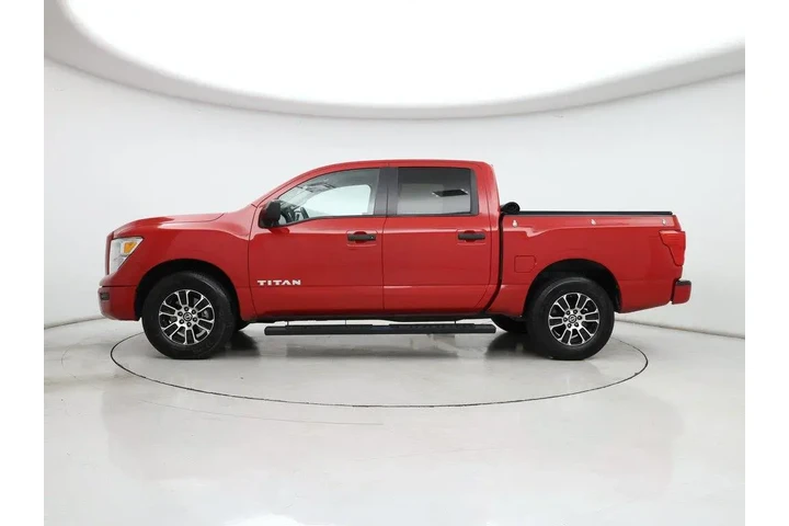 $27998 : Nissan Titan 2022 4x4 S 4dr image 3