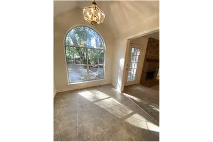 $2150 : Rental property with 3 bedro image 6