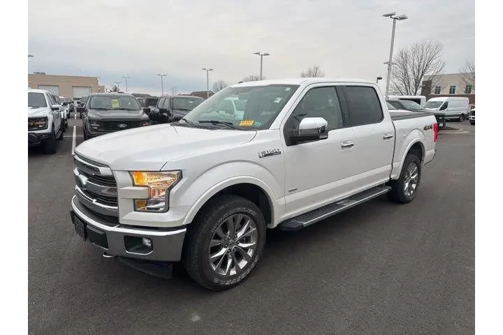 $27000 : Ford F-150 2017 4x4 Lariat 4 image 3