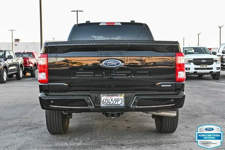Ford F-150 2022 4x2 XL 4dr S image 7