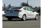 $11990 : Kia Forte 2017 LX 4dr Sedan thumbnail