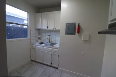 ¡OBTENGA UN MES GRATIS! Single en Los Angeles