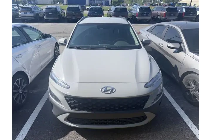 $19777 : Hyundai KONA 2023 SEL 4dr Cr image 4