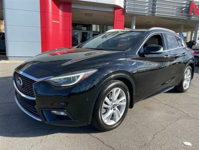 $20888 : 2018 Infiniti QX30 image 3