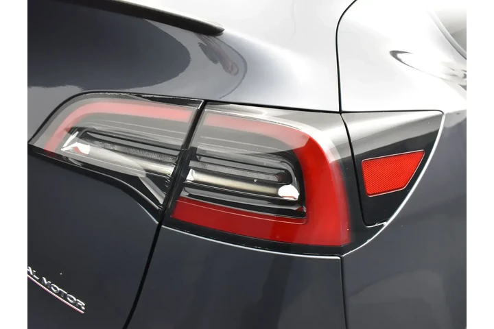 $25226 : Tesla Model Y 2021 AWD Perfo image 7