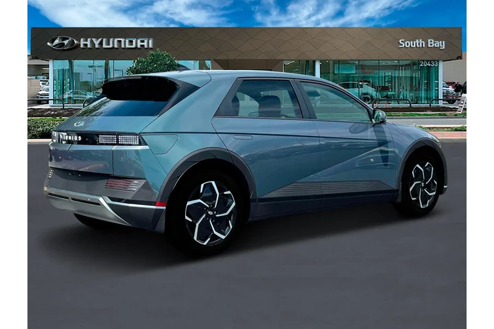 $24999 : Hyundai IONIQ 5 2024 SEL 4dr image 8