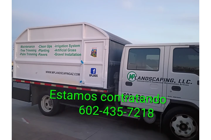 MP LANDSCAPING, CONTRATANDO image 1