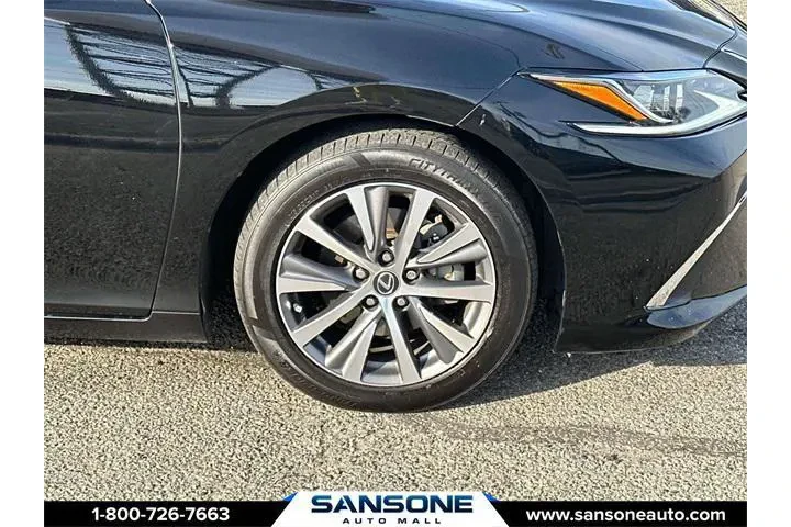 $21912 : Lexus ES 250 2021 AWD 4dr Se image 6