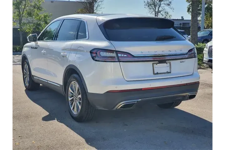 $17990 : Lincoln Nautilus 2019 Select image 5