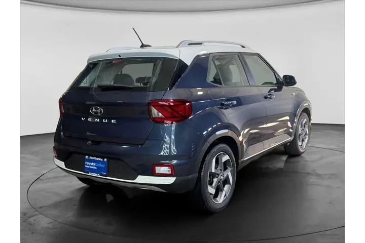 $18361 : Hyundai VENUE 2023 Limited 4 image 6