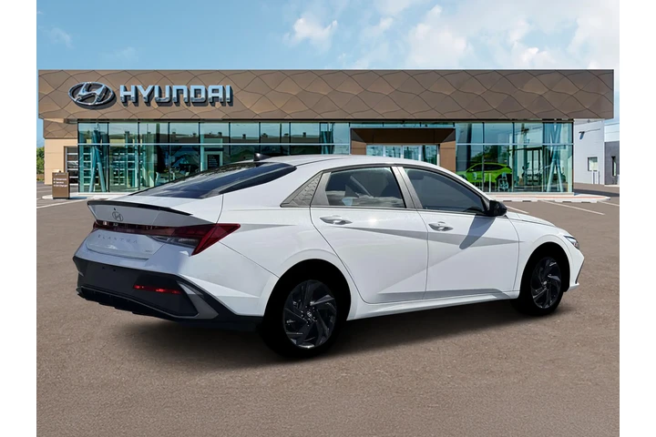 $27920 : Hyundai ELANTRA Hybrid 2026 image 8