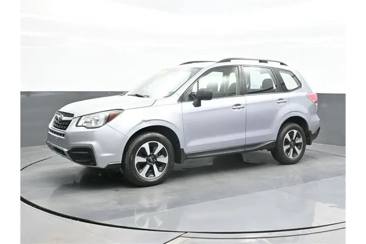 $13317 : Subaru Forester 2017 AWD 2.5 image 5