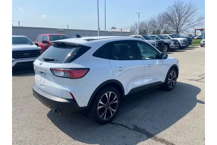 $23000 : Ford Escape 2022 SE 4dr SUV image 3