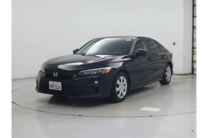 $24998 : Honda Civic 2024 LX 4dr Seda image 4