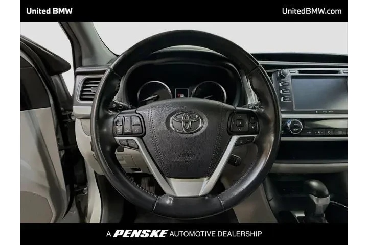 $25495 : Toyota Highlander 2019 XLE 4 image 2