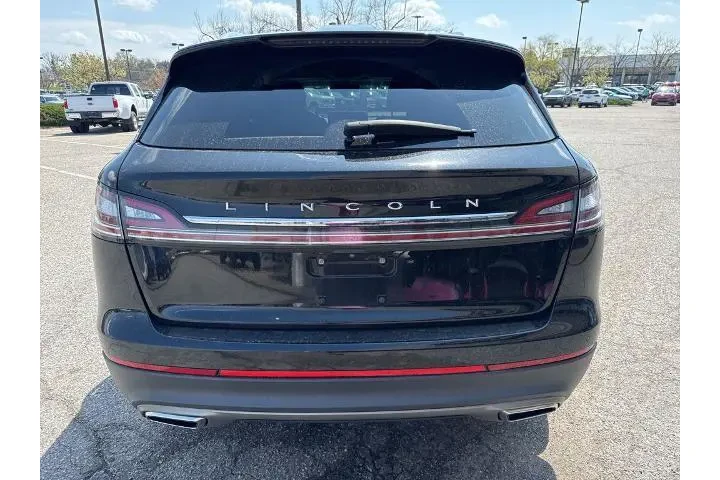 $35000 : Lincoln Nautilus 2023 AWD Re image 9