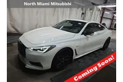 INFINITI Q60 2020 Red Sport en Miami