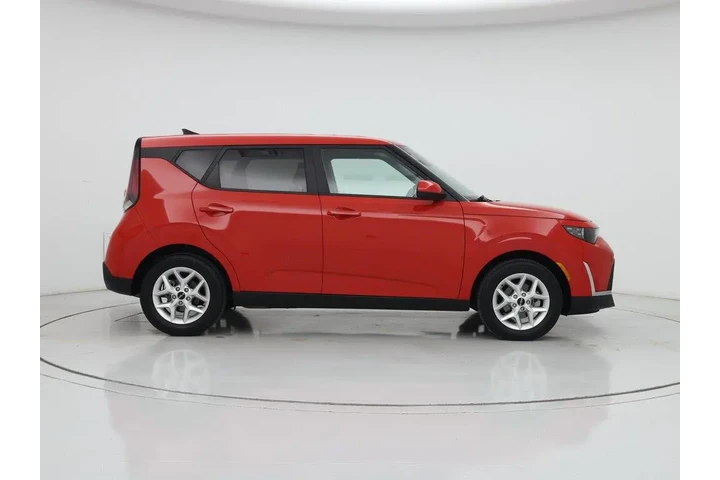 $17998 : Kia Soul 2023 LX 4dr Crossov image 7