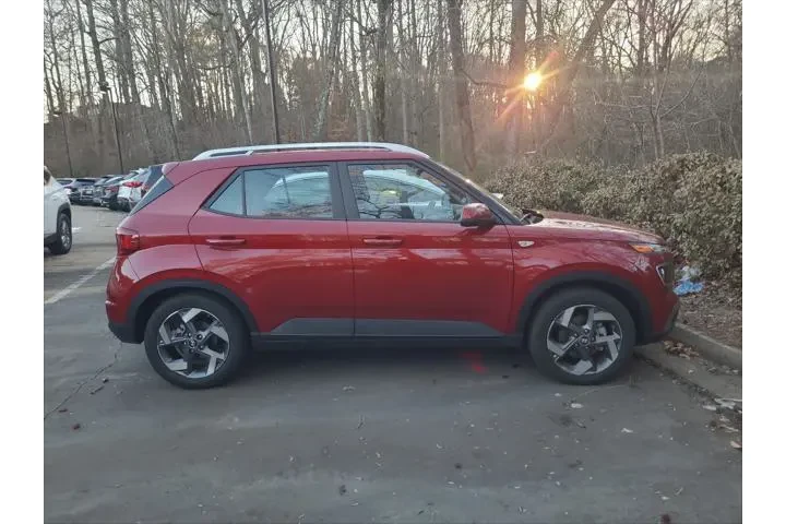 $20500 : Hyundai VENUE 2025 Limited 4 image 3