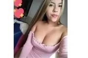 Leslie chica latina en Los Angeles