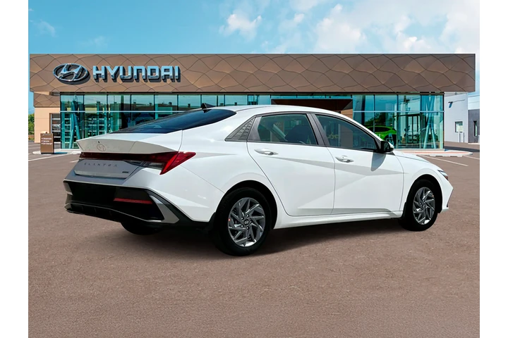 $27030 : Hyundai ELANTRA Hybrid 2025 image 8