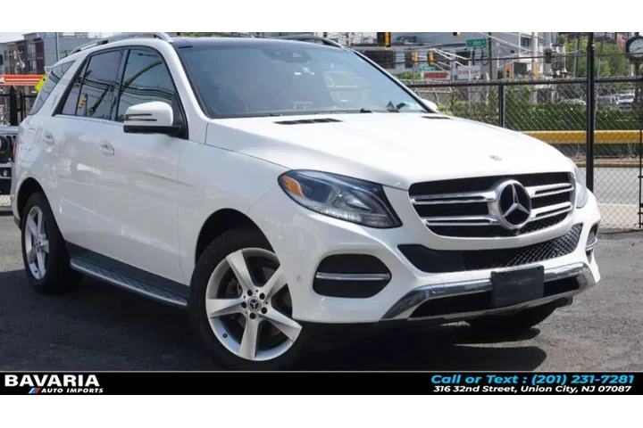 $16888 : 2017 GLE GLE 350 4MATIC SUV image 1