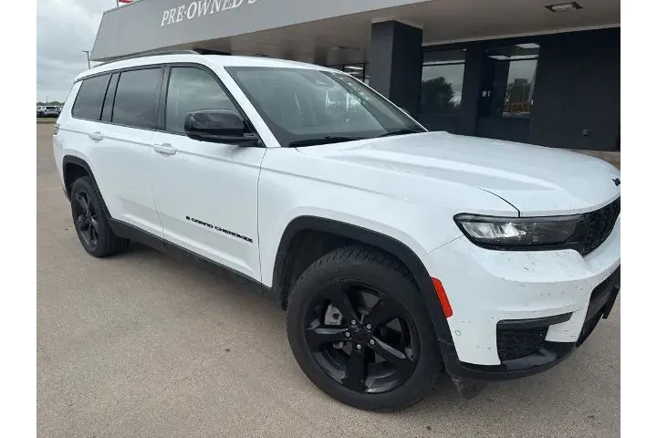 $29804 : Jeep Grand Cherokee L 2023 4 image 6