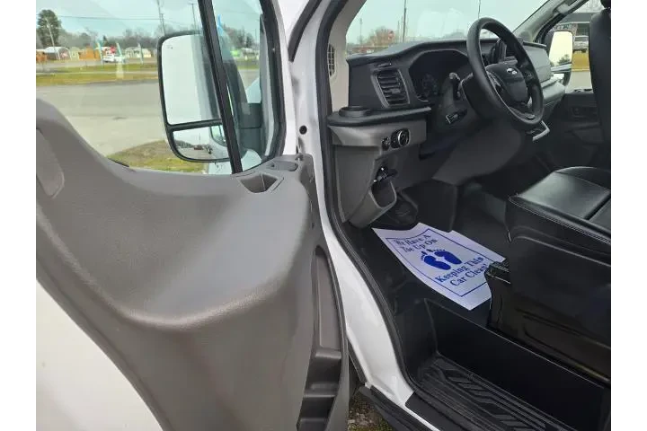 $38998 : Ford Transit 2020 350 3dr LW image 6