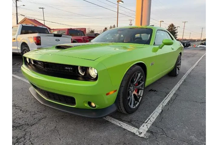 $36990 : Dodge Challenger 2015 SRT 39 image 8