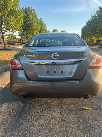 $7495 : PRE-OWNED 2015 NISSAN ALTIMA image 2
