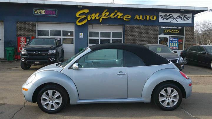 $6999 : 2009 New Beetle Convertible image 1