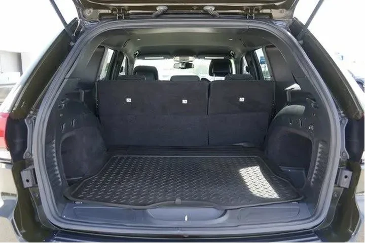 Jeep Grand Cherokee 2016 4x4 image 7